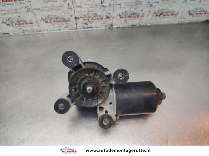 Gebruikte Ruitenwissermotor voor Toyota Starlet O193705