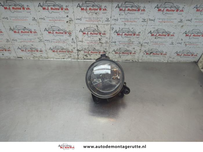 Gebruikte Mistlamp links-voor Volkswagen Golf O193722