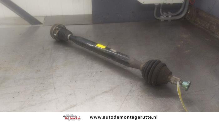 Gebruikte Steekas rechts-voor Volkswagen Fox O193740