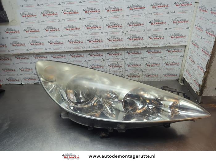 Gebruikte Rechter Koplamp Peugeot 308 O193761