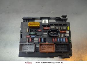 O193767 Gebruikte zekeringkast Peugeot 308