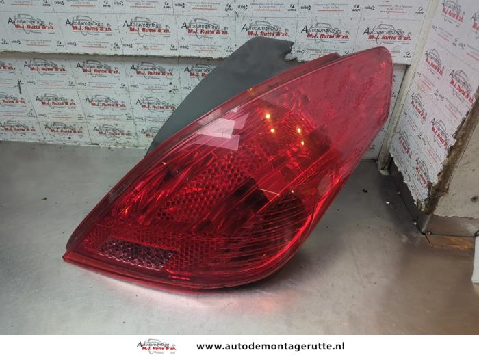 Gebruikte Achterlicht rechts Peugeot 308 O193768