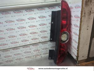 O193885 Gebruikte achterlicht rechts Fiat Doblo