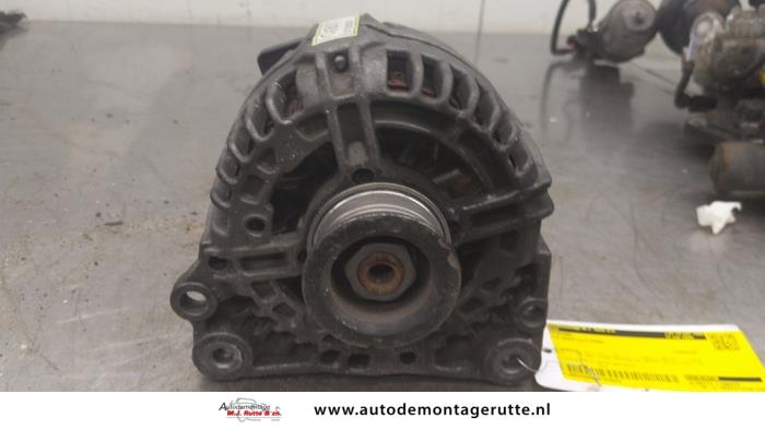 Gebruikte Dynamo Volkswagen Golf O193932