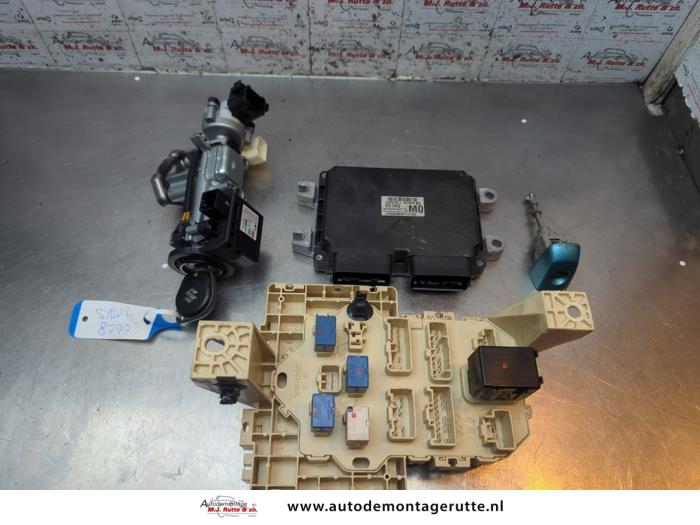 Gebruikte Kontaktslot + computer Suzuki Splash O193948
