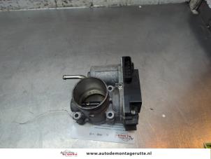 O193972 Gebruikte gasklephuis Suzuki Splash