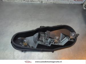 O193976 Gebruikte achterlicht printplaat links Citroen C1