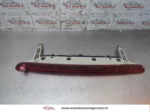 O193977 Gebruikte extra remlicht midden Suzuki Splash