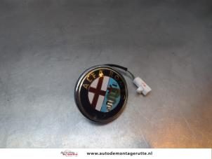 O193986 Gebruikte schakelaar achterklep Alfa Romeo Mito