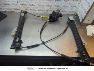 O193990 Gebruikte ruitmechaniek 2deurs links-voor Alfa Romeo Mito
