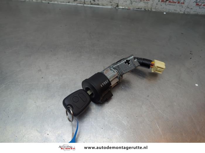 Gebruikte Sleutel+Contactslot Citroen C1 O194006