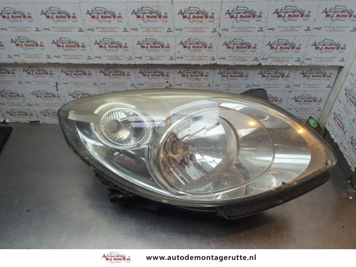Gebruikte Rechter Koplamp Renault Twingo O194028