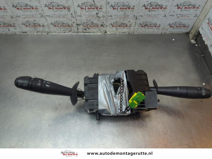 Gebruikte Stuurkolomschakelaar Renault Twingo O194034