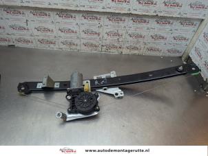 O194040 Gebruikte ruitmechaniek 4deurs rechts-achter Volvo XC90