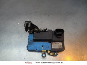 O194067 Gebruikte deurslot mechaniek 4deurs links-voor Volvo XC90
