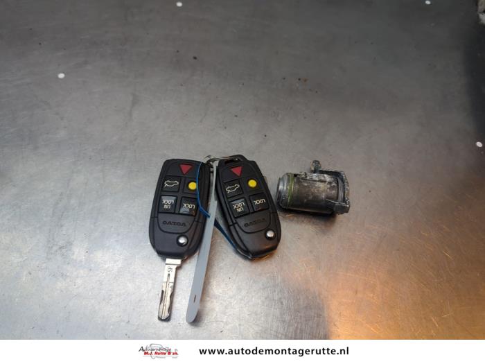 Gebruikte Deurslot Cilinder links Volvo XC90 O194071