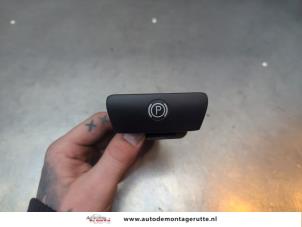 O194083 Gebruikte handremhendel Volvo XC90