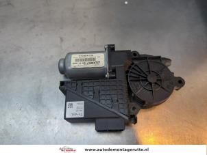 O194103 Gebruikte motor electrisch raam Skoda Fabia