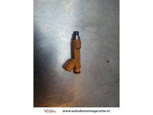 O194121 Gebruikte injector (benzine injectie) Suzuki Splash