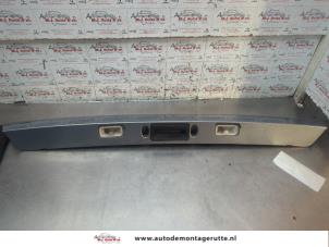 O194135 Gebruikte schakelaar achterklep Ford Mondeo