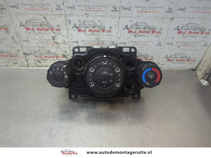 Gebruikte Chaufage Bedieningspaneel Ford Fiesta O194152