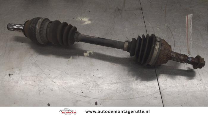 Gebruikte Homokineetas links-voor Opel Zafira O194166