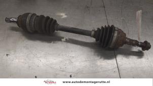 O194166 Gebruikte aandrijfas links-voor Opel Zafira