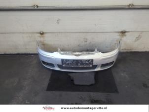 O194176 Gebruikte voorbumper Volkswagen Golf