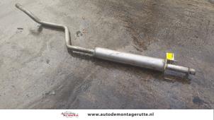 O194194 Gebruikte uitlaat middendemper Opel Meriva