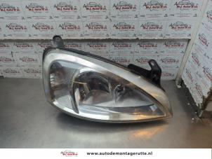 O194215 Gebruikte rechter koplamp Opel Corsa