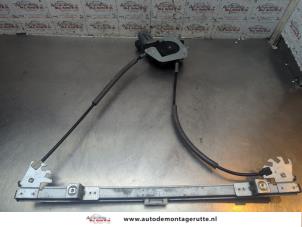 O194325 Gebruikte ruitmechaniek 2deurs links-voor Renault Clio