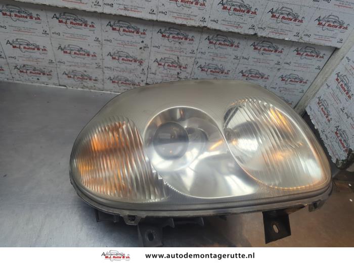Gebruikte Koplamp rechts Renault Clio O194329