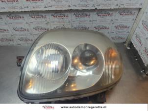 O194330 Gebruikte linker koplamp Renault Clio