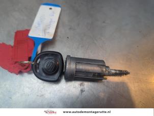 O194346 Gebruikte sleutel+contactslot Suzuki Wagon R+