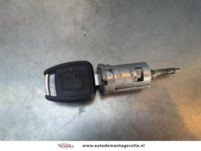 Gebruikte Sleutel+Contactslot Opel Astra O194347