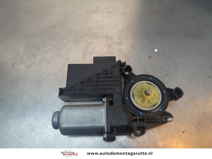 Gebruikte Raammotor Portier Volkswagen Polo O194365