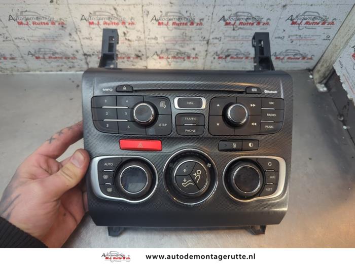 Gebruikte Bedieningspaneel Multi Media Citroen C4 O194375