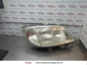 O194420 Gebruikte rechter koplamp Mercedes Sprinter
