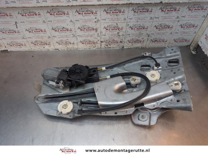 Gebruikte Raammechaniek 4Deurs rechts-achter Peugeot 307 O194463