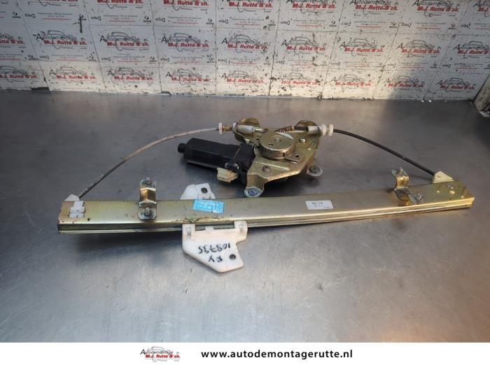 Gebruikte Raammechaniek 4Deurs rechts-voor Hyundai Atos O194480