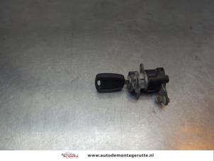O194487 Gebruikte deurslot cilinder rechts Fiat Punto Grande