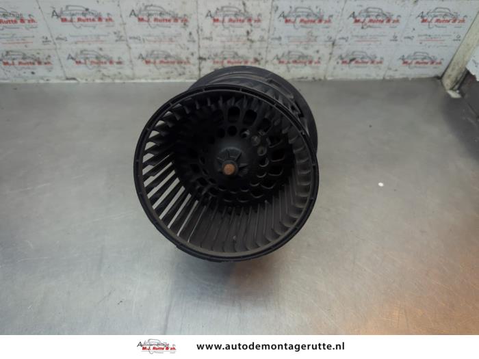 Gebruikte Kachel Ventilatiemotor Renault Clio O194502