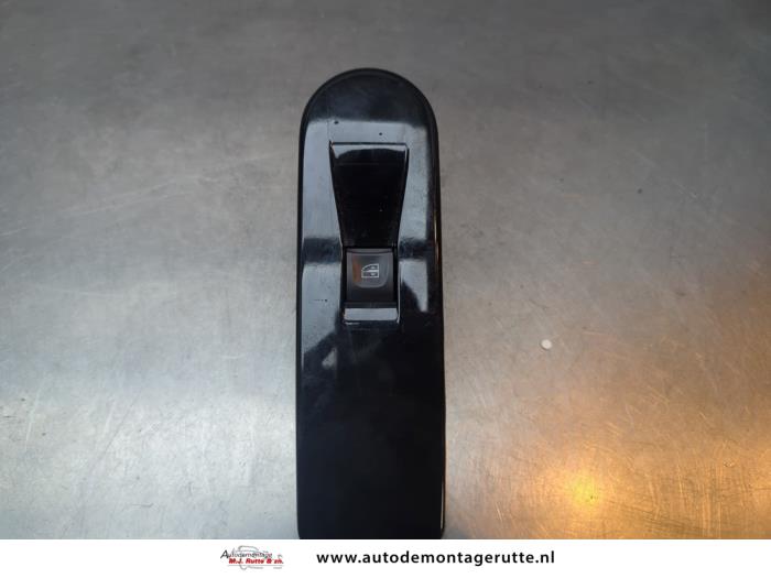 Gebruikte Schakelaar Elektrisch Raam Renault Clio O194513