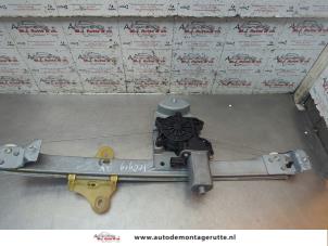 O194520 Gebruikte ruitmechaniek 4deurs rechts-voor Renault Clio