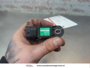 O194526 Gebruikte sensor map (inlaatspruitstuk) Renault Clio