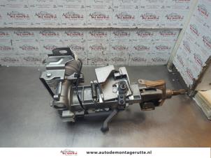 O194556 Gebruikte servo elektrisch Renault Clio