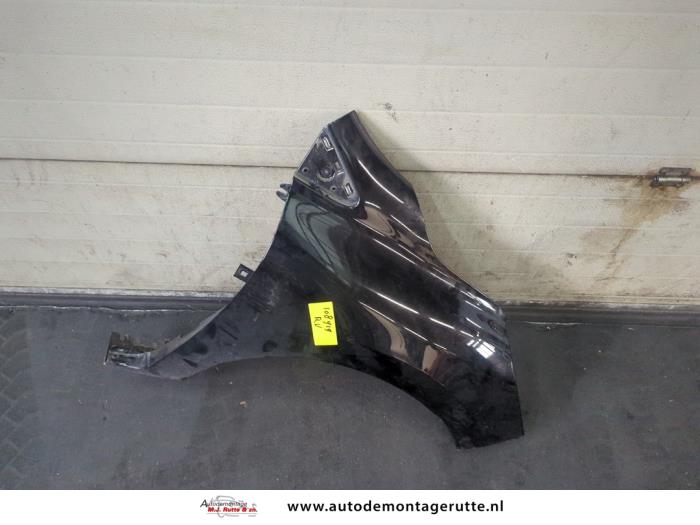 Gebruikte Spatbord rechts-voor Renault Clio O194562