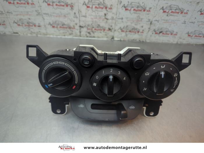 Gebruikte Chaufage Bedieningspaneel Mazda 2. O194587