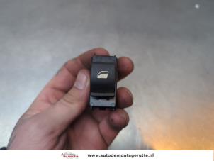 O194642 Gebruikte ruit schakelaar elektrisch Citroen C4