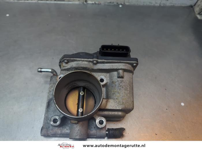 Gebruikte Gasklephuis Mazda 2. O194663